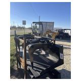 Skid steer smooth bottom grapple