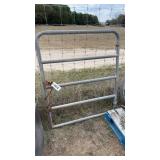 48ï¿½x44ï¿½ gate.