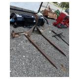 Bale hauler/Forks made for a tractor