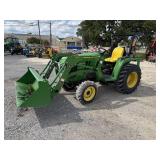 John Deere 3025E  4x4 tractor, ONLY 73.5 hours!!