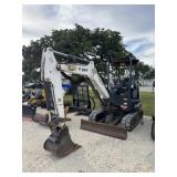 Bobcat E32 Mini excavator, quick attach bucket,