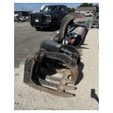 Kabota 80' Skid Steer Grapple