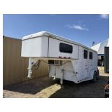 2011 CM Drover 2 Horse Trailer with Living Quarter