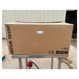 New in box mettler toledo scale