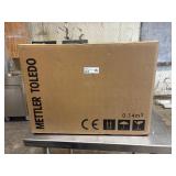 New in box Mettler Toledo Freshway Scale