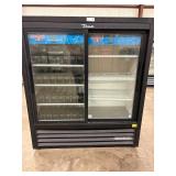 True glass door merchandiser