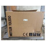 New in box Mettler Toledo Freshway Scale