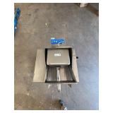 Winholt wall mount commercial hand sink
