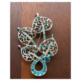 Vintage brooch pin