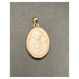 Vintage Cameo pendant. Bail marked 14k. Untested.
