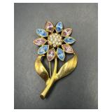Vintage Flower Gold Tone Brooch Pin