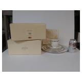 Lenox Pearl Platinum Five Piece Place Setting-2