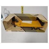 1:16 John Deere Machine Trailer ERTL