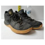 Nike 10.5 Men Shoes
