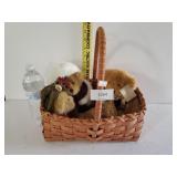 Basket W/ Bears