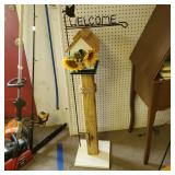 Welcome Sunflower Birdhouse & Garden Flag Holder