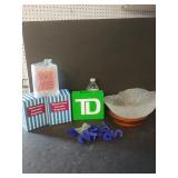 Misc Items - Salad Bowl, Screw numbers, Photo