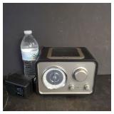 Crosley Tabletop Radio