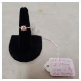 14K Gold Ring w/CZ Stone - Size 5.75 (2.68 grams)