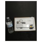 Ertl Caterpillar Die-cast Model Cab w/trailer