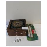 Brass MC CO Polaris Ships Compass & Light Bulbs