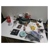 Jellystone Fanny Pack, Disney Figurines, Ravens