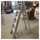 5-foot Aluminum A-Frame Ladder