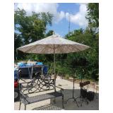 Outdoor Patio Table Umbrella - Floral Pattern -