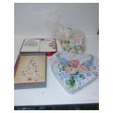 Christmas Cards, Heart Container, Small Flowers