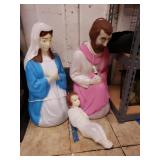 Blow Mold Mary And Joseph With Baby Jesus
