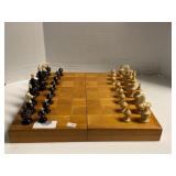 Wooden Chess Set in Wooden Storage Box/Board