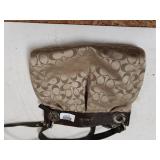 Coach Purse w/shoulder strap