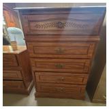 5 Drawer Vertical Dresser