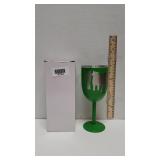 Green Showman Insulated Wine Glass
