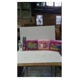 Loony Toons Silly Sipper, (2) Barbie Lunch Boxes