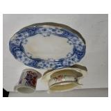 Blue/white China Serving Dish, Flowered Gravy