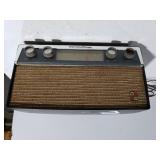 Vintage Magnavox Radio