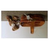 1990 Christmas Gingerbread Basket Red