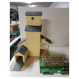 Yellow Farm House & Lionel Cattle Pen