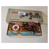 Texaco Maxwell Touring Car & Horse & Tanker