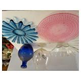 Assorted Glassware & Pink Plastic Plate
