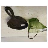 Poultry Equipment Small Cast Iron Skillet, Small