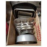 Assorted Baking Pans