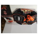 Baltimore Orioles 2007 Magazine,  Crab Ornaments,