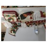 Rooster Kitchen Towels, Pot Holders, Oven Mit