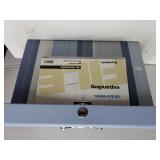 Globe Weis Expanding Files