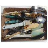 Assorted Kitchen Utensils