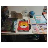 "P" Initial Bookends, Miniature Globe, 500 Piece