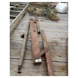 Vintage Double Tree Horse Wagon Yoke Hitch