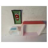 Pyrex Dishes & Spoon Holder